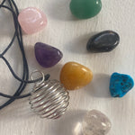 Ladda upp bild till gallerivisning, Kristall halsband 7 ädelstenar