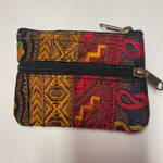 Ladda upp bild till gallerivisning, 3.Plånbok i tyg med 2 fickor mellan