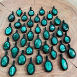 Ladda upp bild till gallerivisning, Halsband med ädelsten