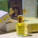 Ladda upp bild till gallerivisning, 1. African Violet Parfymolja