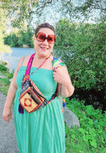 Ladda upp bild till gallerivisning, Sari midjeväskan