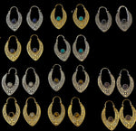 Ladda upp bild till gallerivisning, 7. Brons Örhängen med halv ädelstenar