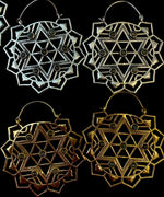 Ladda upp bild till gallerivisning, 12. Brons Örhängen med halv ädelstenar