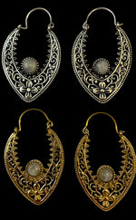 Ladda upp bild till gallerivisning, 7. Brons Örhängen med halv ädelstenar