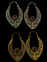 Ladda upp bild till gallerivisning, 7. Brons Örhängen med halv ädelstenar