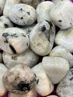 Load image into Gallery viewer, Crystals