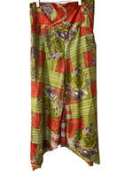 Ladda upp bild till gallerivisning, Sari beach byxa med slits
