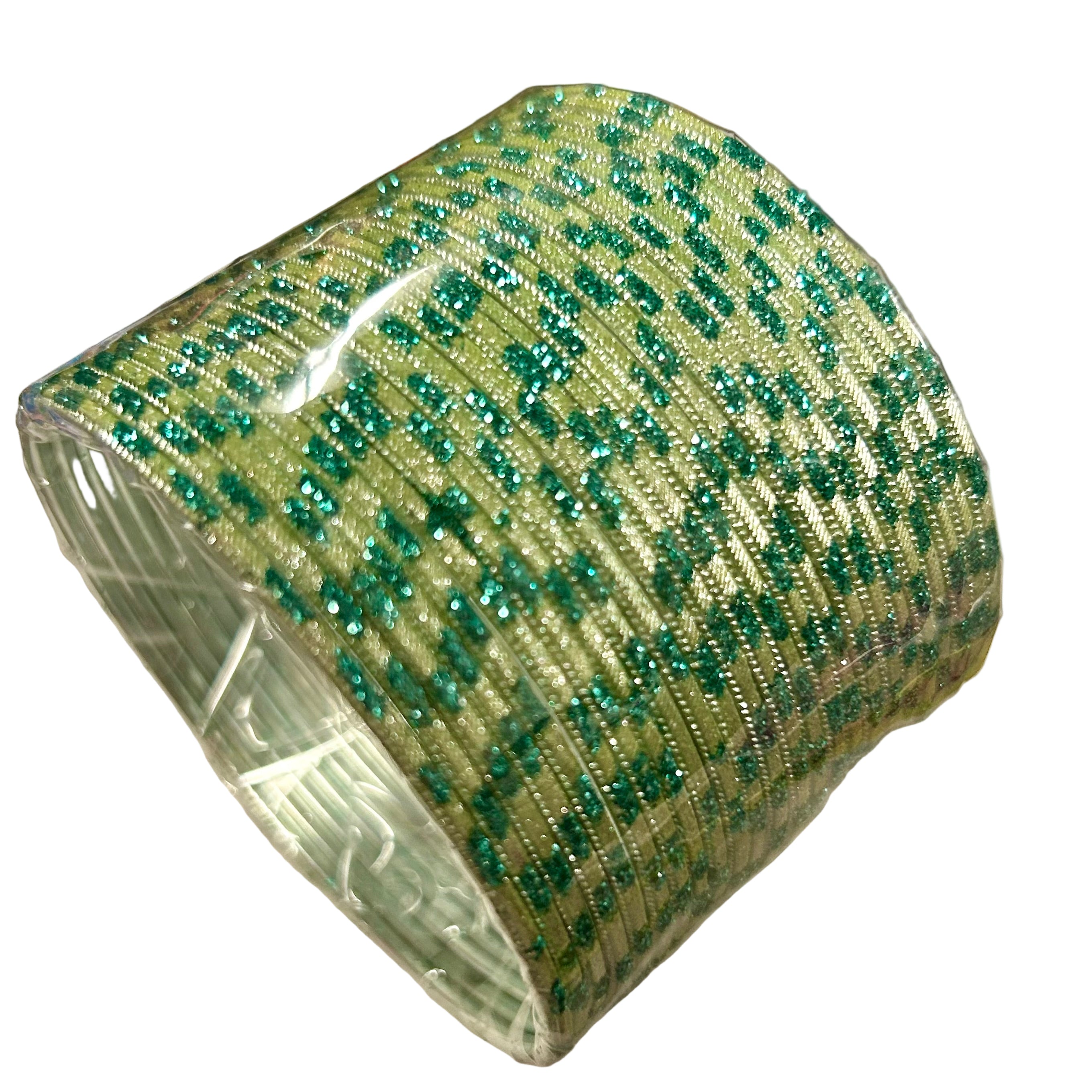 Färgglada Bangles – Indiska armband 6 för 20 kr