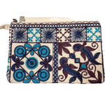 Ladda upp bild till gallerivisning, Broderad handledsväska från Indien – unik färgstark clutch

