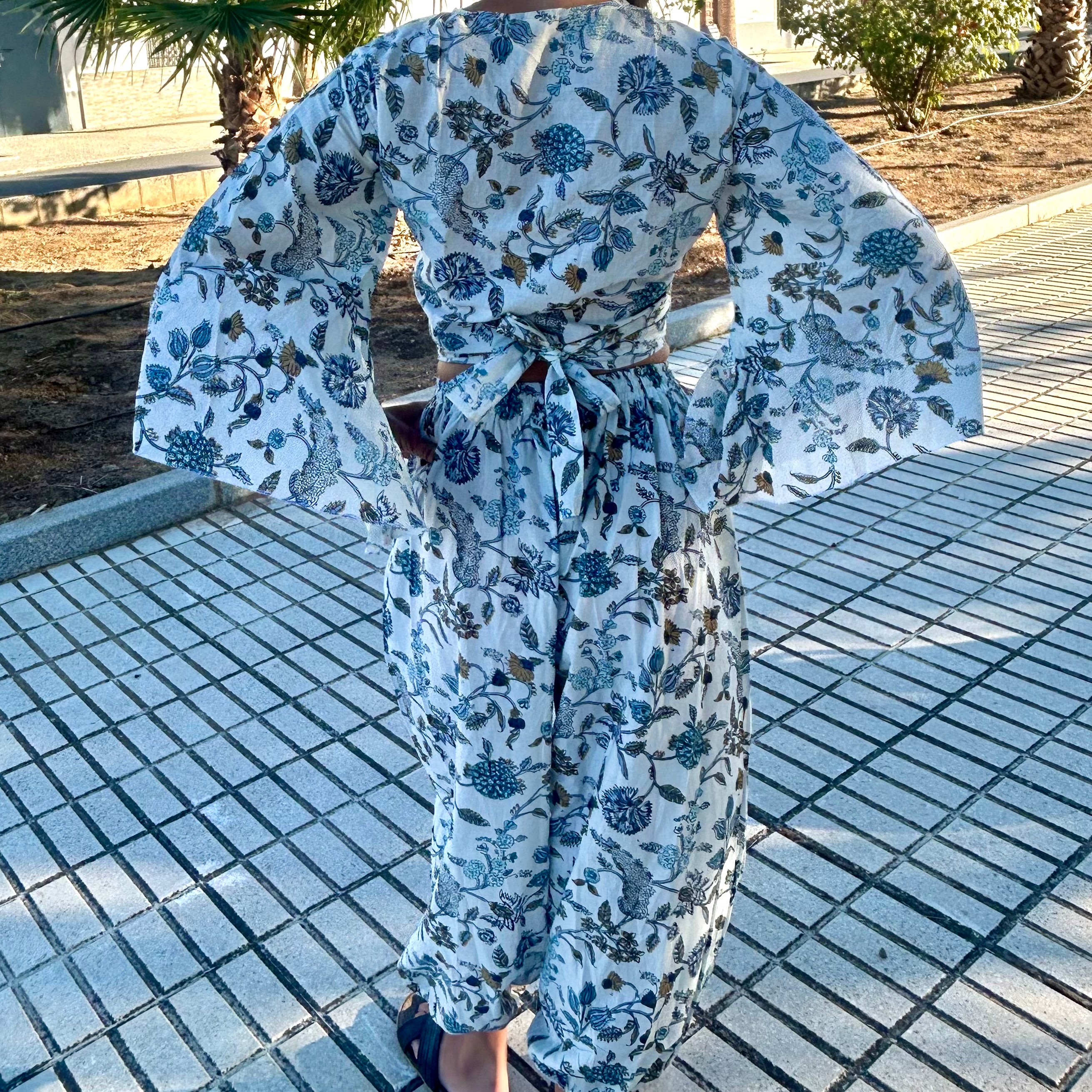 Tie blouse cotton