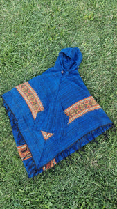 Randig Poncho med Luva