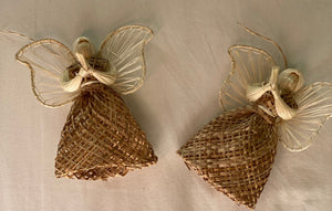 Handgjorda bambu änglar