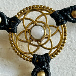 Ladda upp bild till gallerivisning, 1. Flower of Life Handsmyckesarmband i makramé
