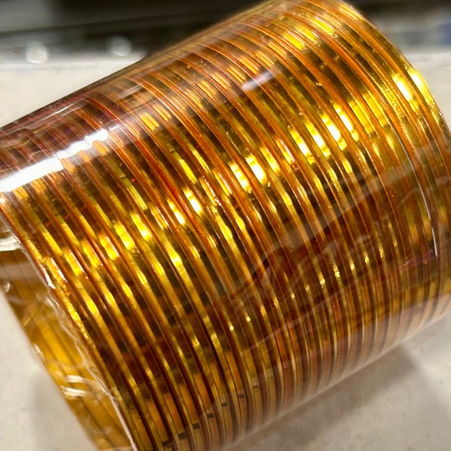 Xs Färgglada glansiga Bangles – Indiska armband 6 för 20 kr