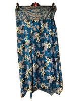 Ladda upp bild till gallerivisning, Sari beach byxa med slits
