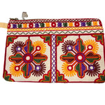 Ladda upp bild till gallerivisning, Broderad handledsväska från Indien – unik färgstark clutch
