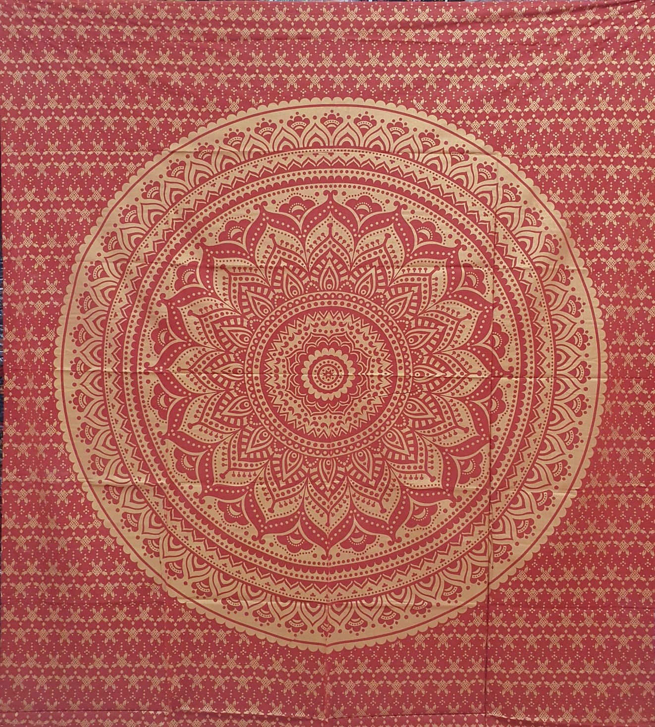Bedsheet Mandala röd/guld