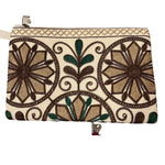 Ladda upp bild till gallerivisning, Broderad handledsväska från Indien – unik färgstark clutch
