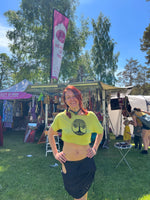 Load image into Gallery viewer, Kort bohemisk magtröja – viskos med indiska tryck
