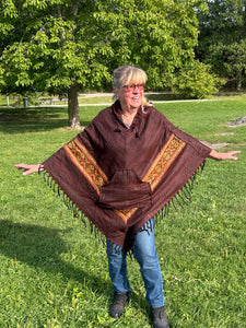 Randig Poncho med Luva