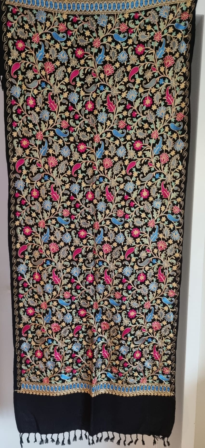 Punjabi Collection – vacker och behaglig sjal