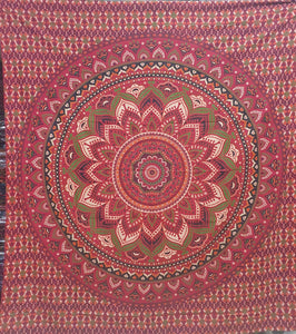 2. Bedsheet Mandala röd