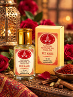 Load image into Gallery viewer, Red Magic parfymolja 10 ml – inspirationsbild med rosor | Beauty of India
