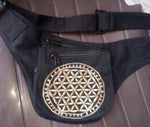 Ladda upp bild till gallerivisning, Höftväska med Flower of Life- eller Tree of Life-motiv
