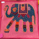 Ladda upp bild till gallerivisning, Kuddfodral med elefanter
